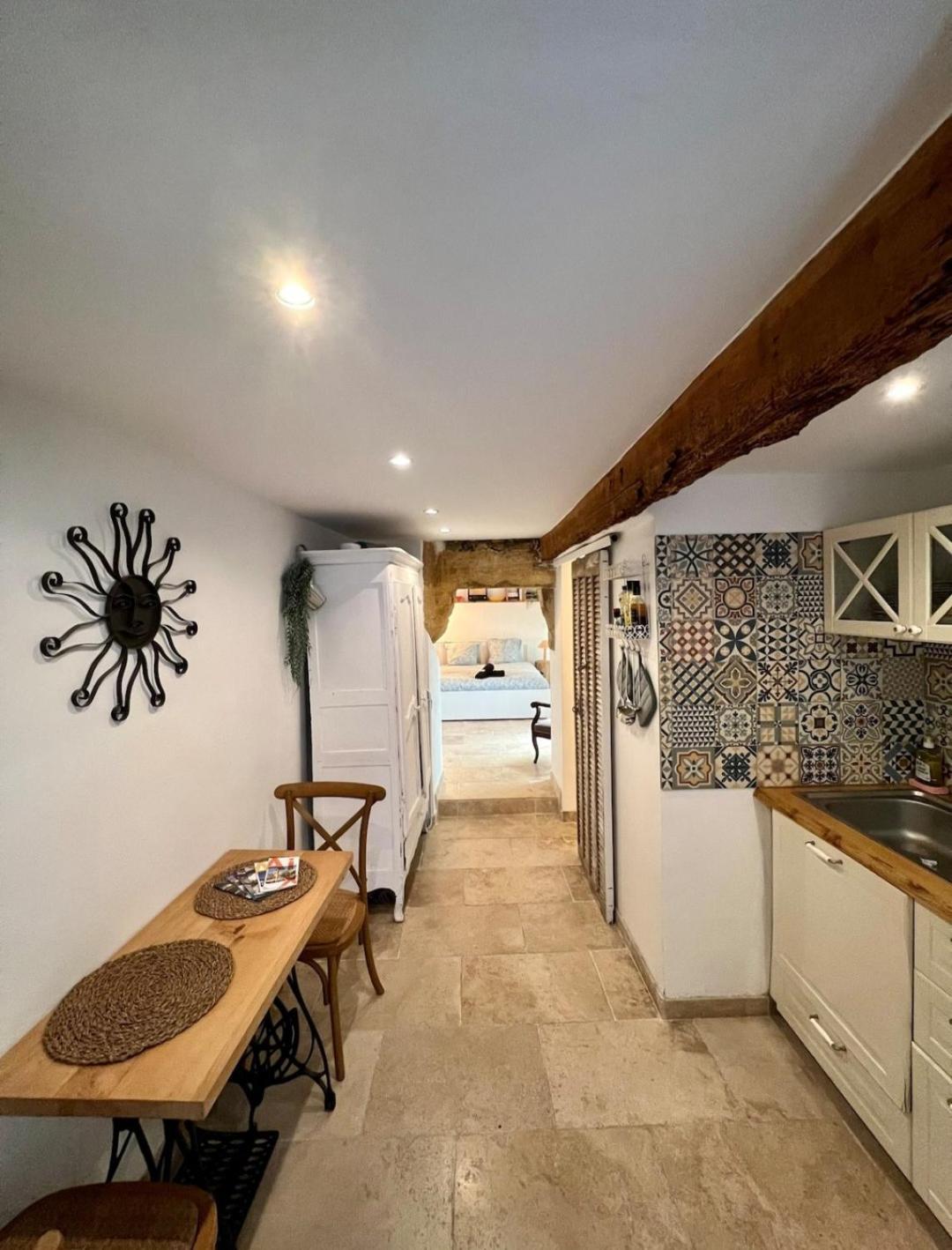 Charmant Appartement Au Coeur Du Centre Historique Aix-en-Provence Eksteriør billede